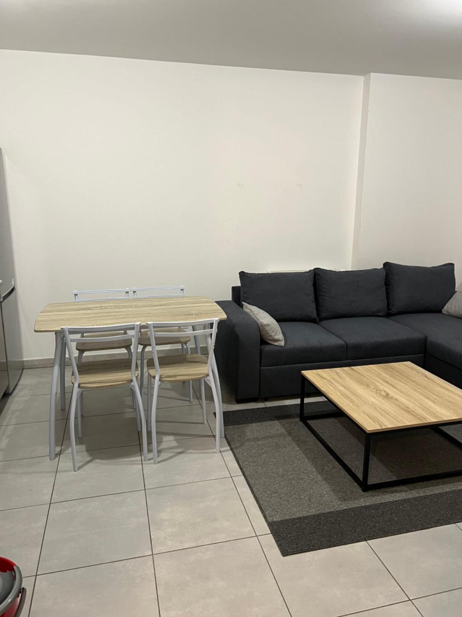 Residence Neuve Le K 10 Mn Gare, Parking , Tram มงต์เปอลิเยร์ ภายนอก รูปภาพ